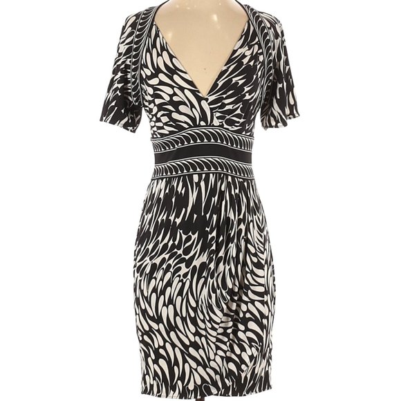 BCBGMAXAZRIA Dress Boho SS V-Neck Black White Animal Print Sz S #267 - Picture 1 of 3